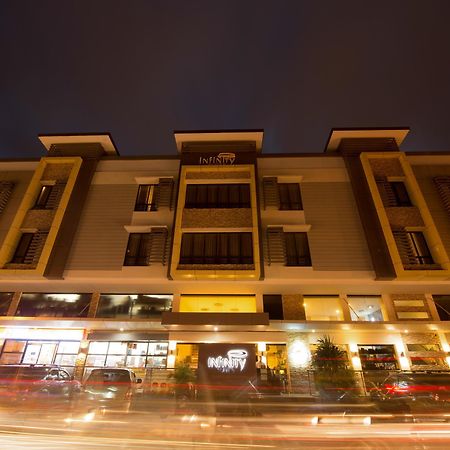 Infinity Suites Davao City Exterior foto